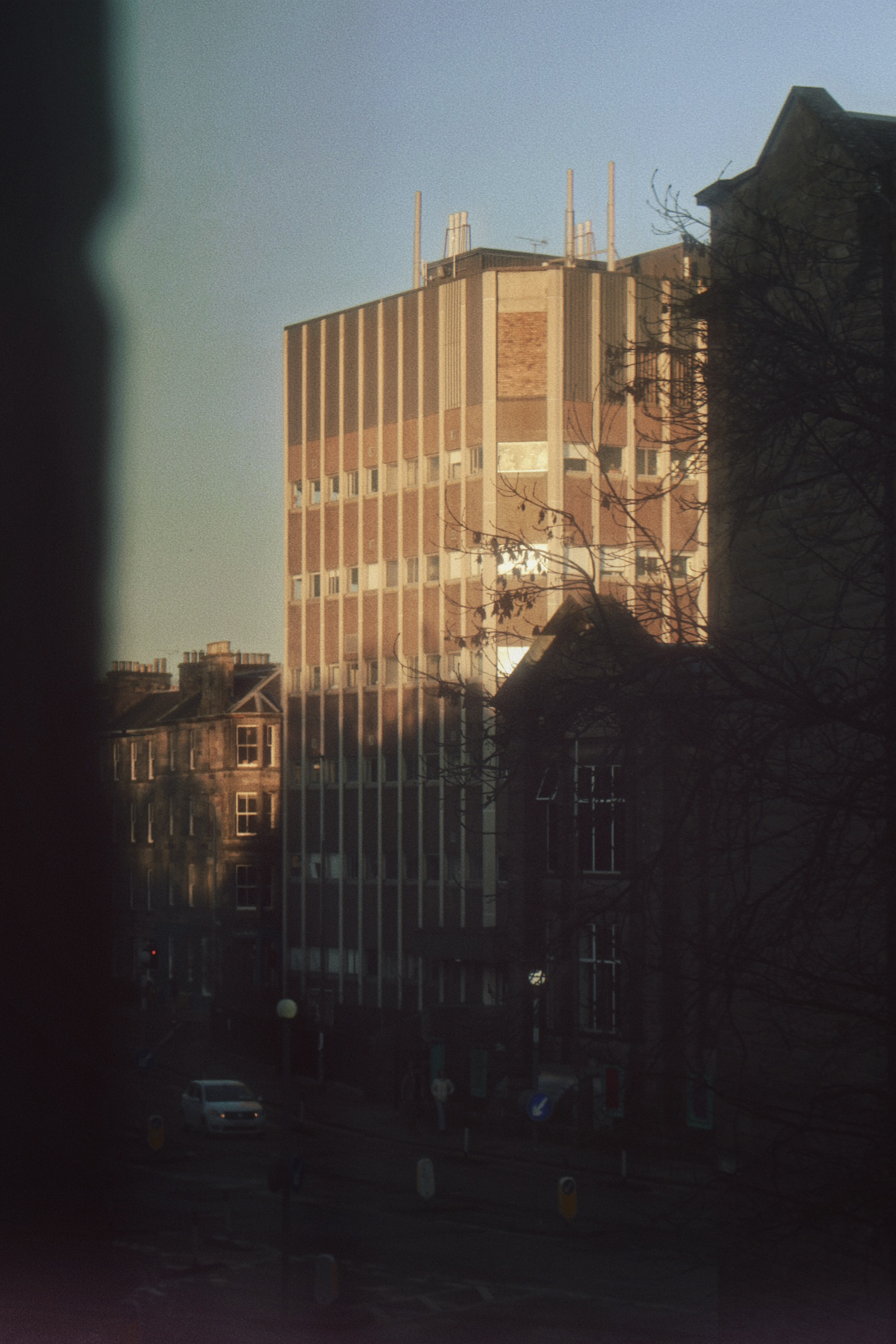 摄影系列预览图：02/01/2025 — 英国爱丁堡 · 2025年